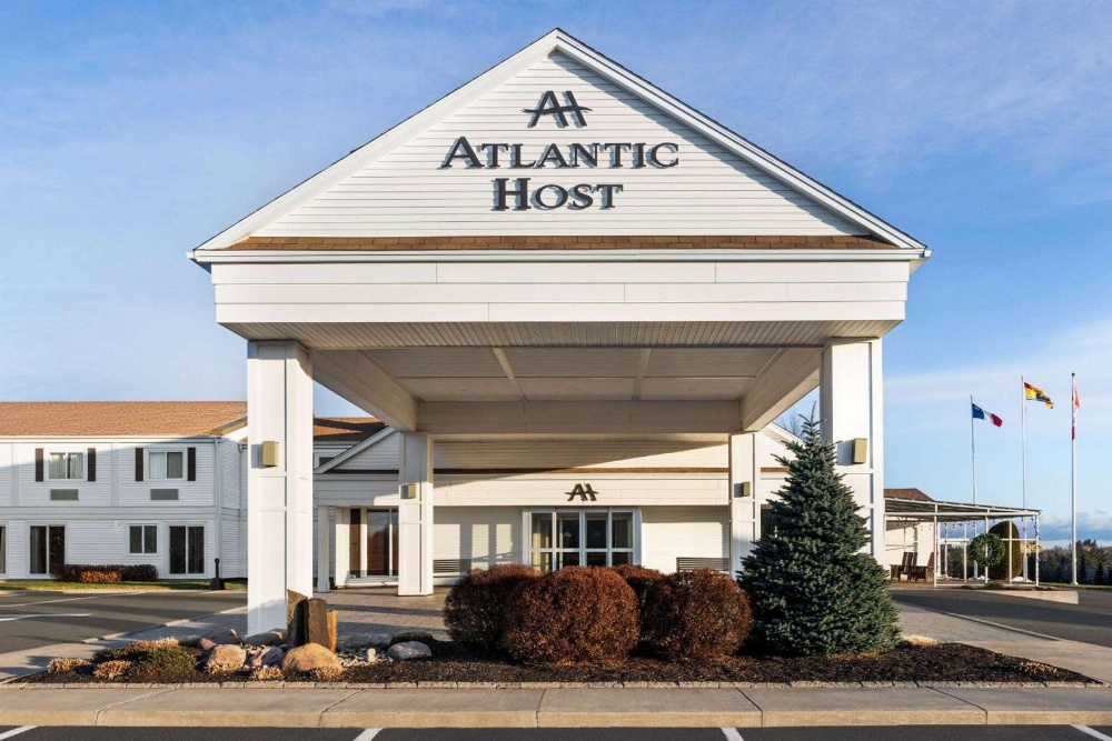 Atlantic Host Hotel, Trademark Collection by Wyndham