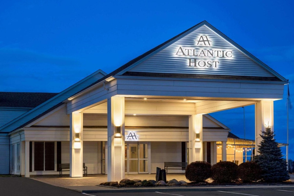 Atlantic Host Hotel, Trademark Collection by Wyndham Main image